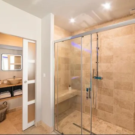 Vakantiehuis Le Loft En Bulles Saint-Maurin